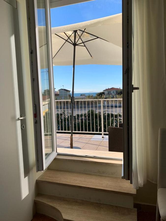 Acquaviva Experience B&B San Vincenzo Eksteriør billede