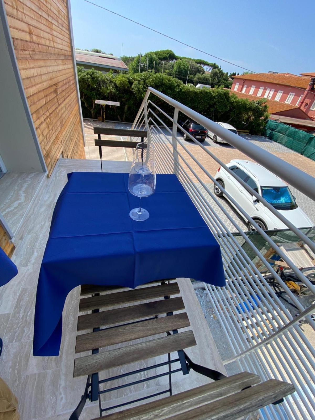 Acquaviva Experience B&B San Vincenzo Eksteriør billede